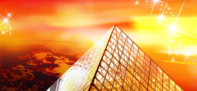 這張金黃色的金字塔圖片,無疑是表達利益最大化的最好方式。